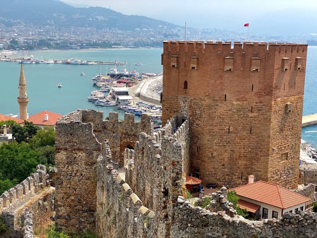 alanya kezban arca batibeki