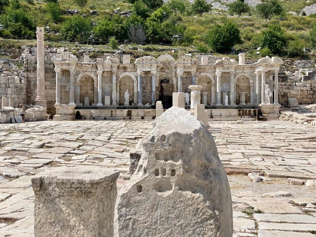 sagalassos kezban arca batibeki