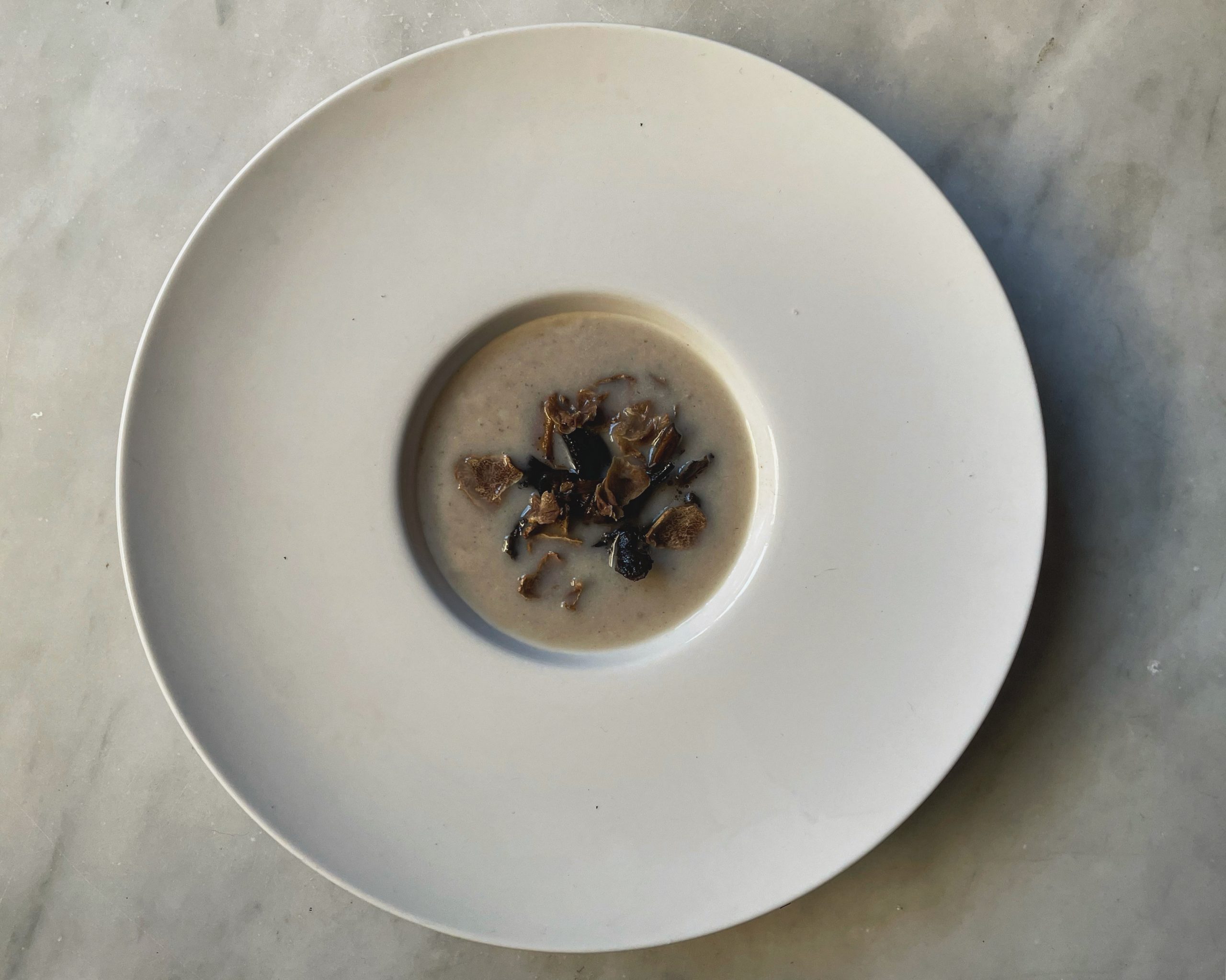 Jerusalem Artichoke Soup with Wild Mushrooms and White Truffle '74Escape